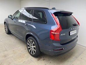 Vehicle image VOLVO XC90 2.0 B5 MH Plus Dark 5P. AWD / ab 3,99% Leasing bei Abschluss einer Protect Autoversicherung