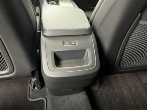 Vehicle image VOLVO XC90 2.0 B5 MH Plus Dark 5P. AWD / ab 3,99% Leasing bei Abschluss einer Protect Autoversicherung