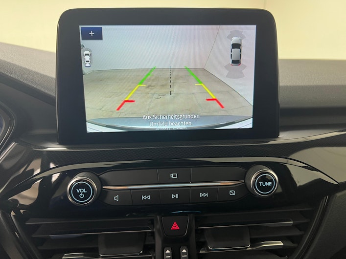 Vehicle image FORD KUGA