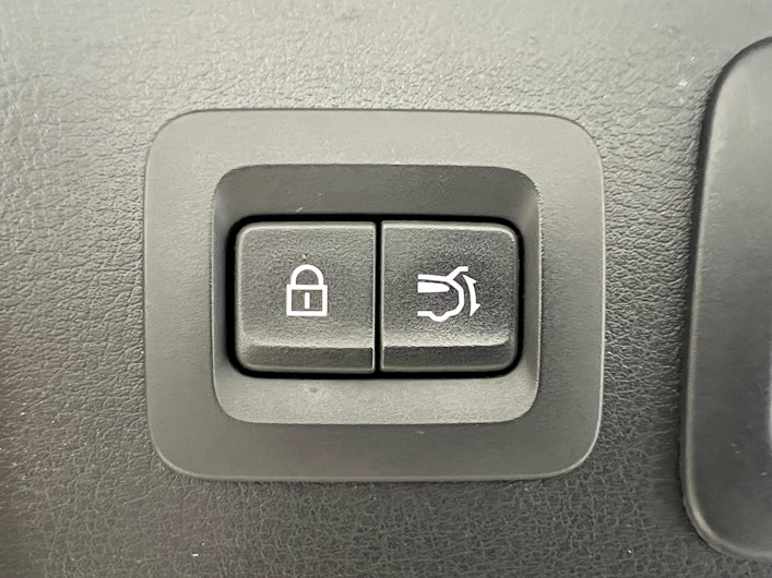 Vehicle image MAZDA CX-60