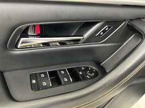 Vehicle image MAZDA CX-60 2.5 PHEV Homura