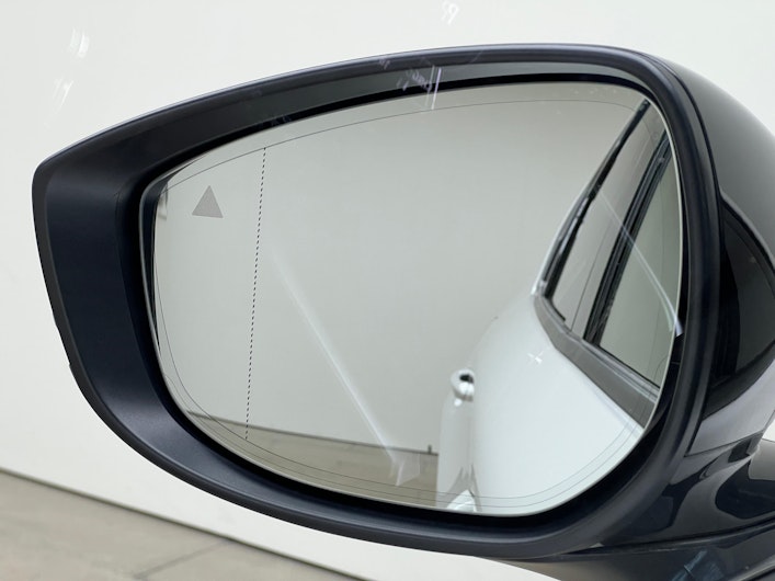 Vehicle image MAZDA CX-60