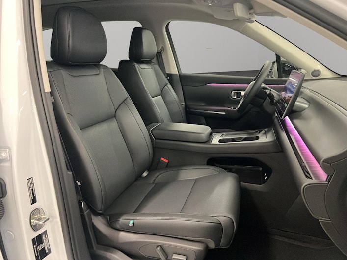 Vehicle image LEAPMOTOR C10