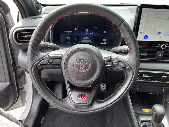 Vehicle image 21