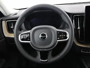 Volvo XC60 2.0 T8 TE Plus Dark eAWD - Facelift MY2026