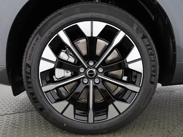 Volvo XC60 2.0 T8 TE Plus Dark eAWD - Facelift MY2026