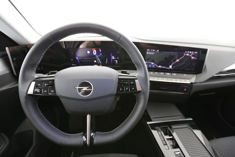 Vehicle image OPEL ASTRA