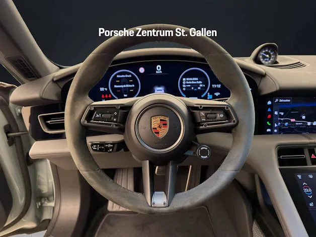 Porsche Taycan 4 Cross Turismo