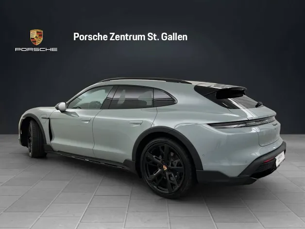 Porsche Taycan 4 Cross Turismo