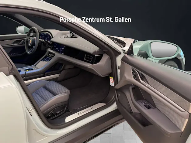 Porsche Taycan 4 Cross Turismo