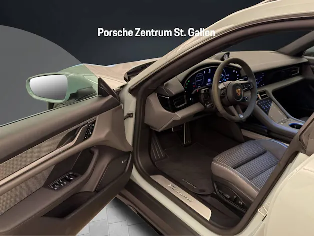 Porsche Taycan 4 Cross Turismo