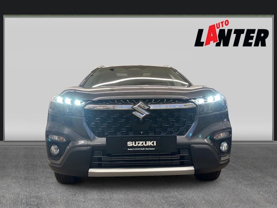 Vehicle image 6 Vehicle image 6