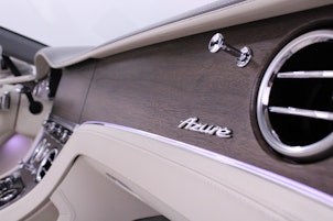 Vehicle image BENTLEY Continental GTC 4.0 V8 Hybrid Azure