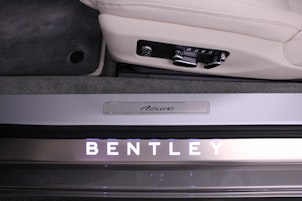 Vehicle image BENTLEY Continental GTC 4.0 V8 Hybrid Azure