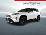 First vehicle image