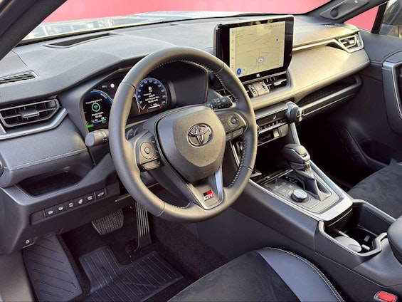 Vehicle image 9 Vehicle image 9