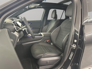 Vehicle image MERCEDES-BENZ GLC 220 d AMG Line 4matic