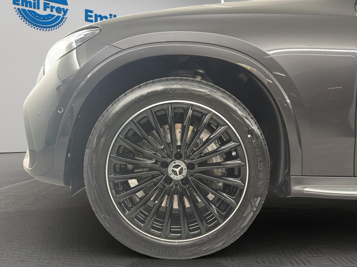 Vehicle image MERCEDES-BENZ GLC 220