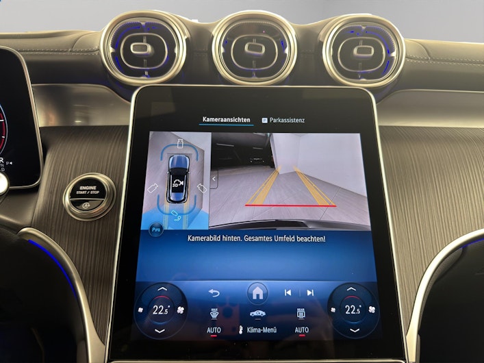 Vehicle image MERCEDES-BENZ GLC 300