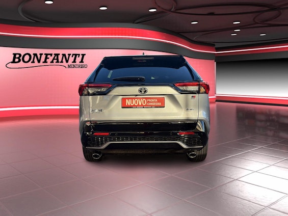 Vehicle image 5 Vehicle image 5