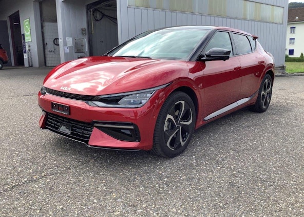 Vehicle image 3 Vehicle image 3