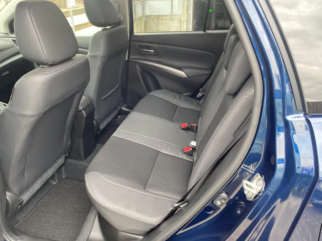 Suzuki S-Cross 1.4 T Compact Top Hybrid 4x4