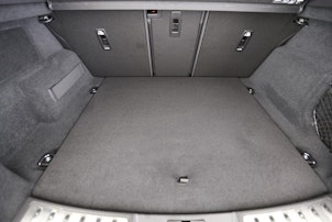 Vehicle image LAND ROVER Range Rover Evoque 1.5 T 270e Dynamic SE