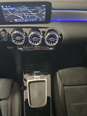 Mercedes-Benz CLA 250 4Matic AMG Line