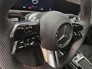 Mercedes-Benz CLA 250 4Matic AMG Line