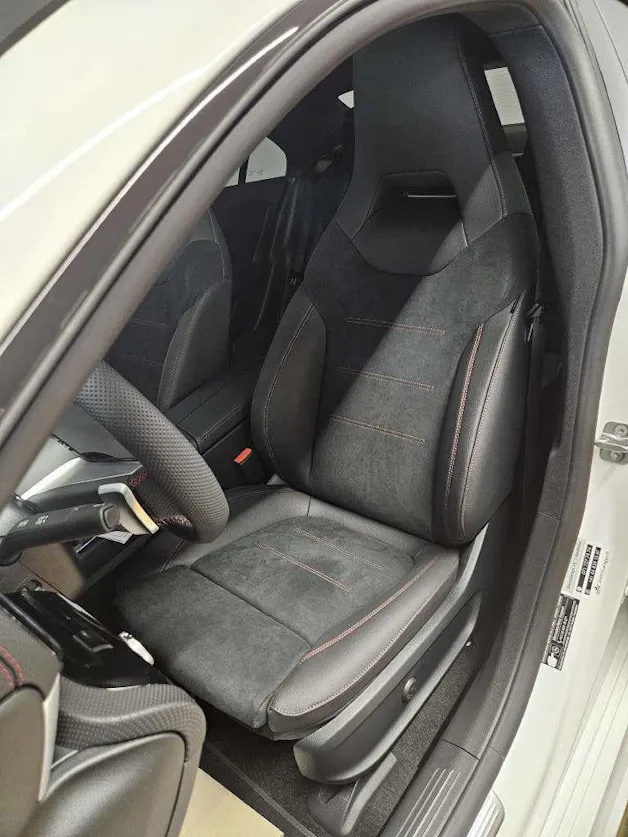 Mercedes-Benz CLA 250 4Matic AMG Line