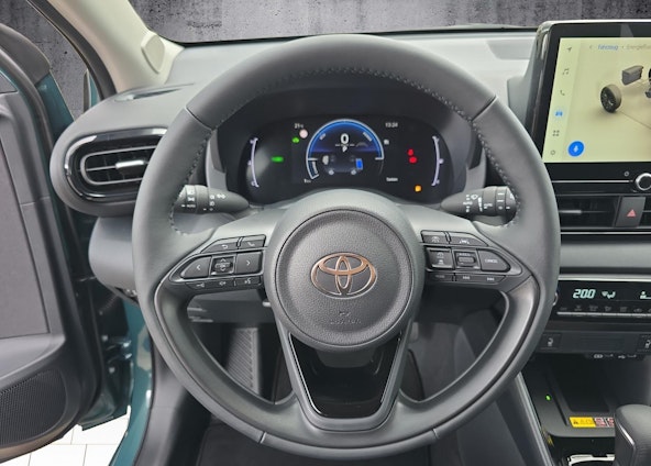 Vehicle image 5 Vehicle image 5