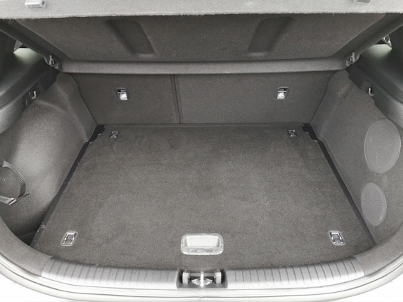 Vehicle image 8 Vehicle image 8