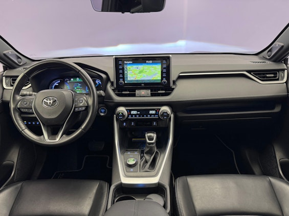 Vehicle image 19 Vehicle image 19