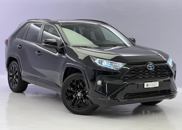 First vehicle image First vehicle image