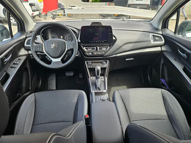 Suzuki S-Cross 1.4 T Compact Top Hybrid 4x4
