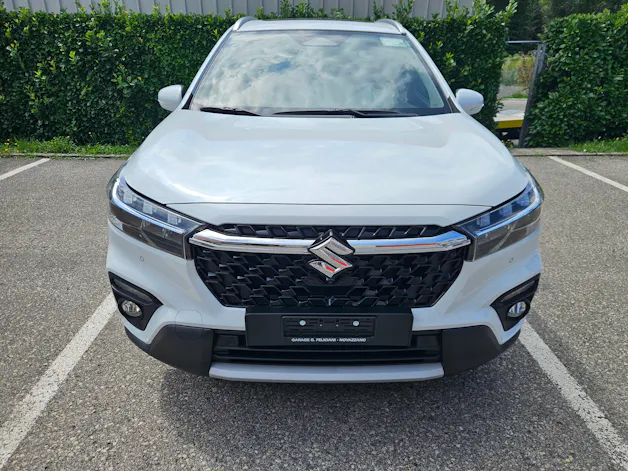 Suzuki S-Cross 1.4 T Compact Top Hybrid 4x4