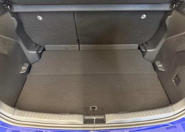 Vehicle image 15 Vehicle image 15