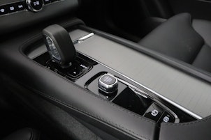 Vehicle image VOLVO XC90 2.0 B5 MH Ultimate Bright 7P. AWD