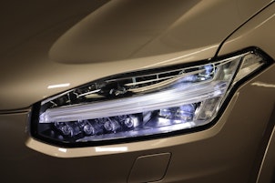 Vehicle image VOLVO XC90 2.0 B5 MH Ultimate Bright 7P. AWD