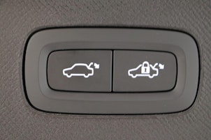 Vehicle image VOLVO XC90 2.0 B5 MH Ultimate Bright 7P. AWD