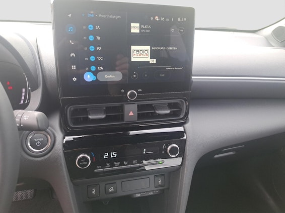 Vehicle image 13 Vehicle image 13