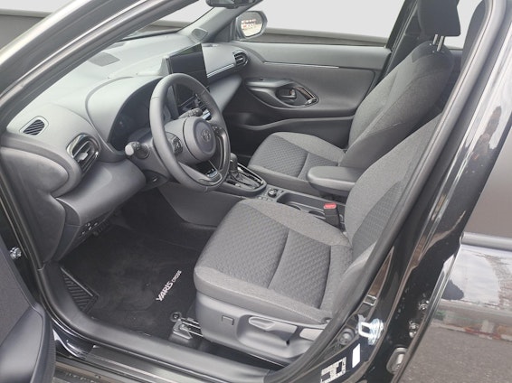 Vehicle image 10 Vehicle image 10