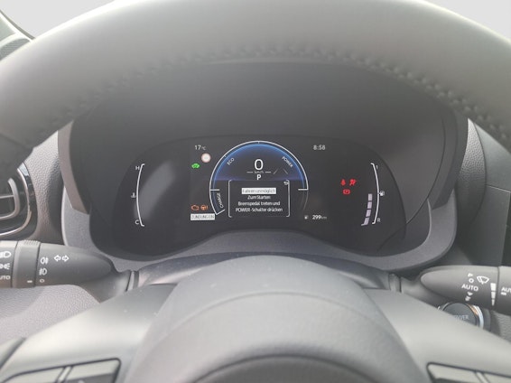 Vehicle image 15 Vehicle image 15