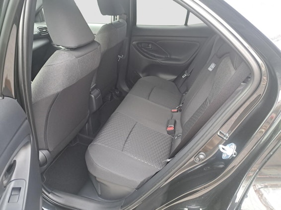 Vehicle image 9 Vehicle image 9