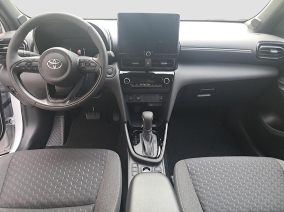 Vehicle image 11