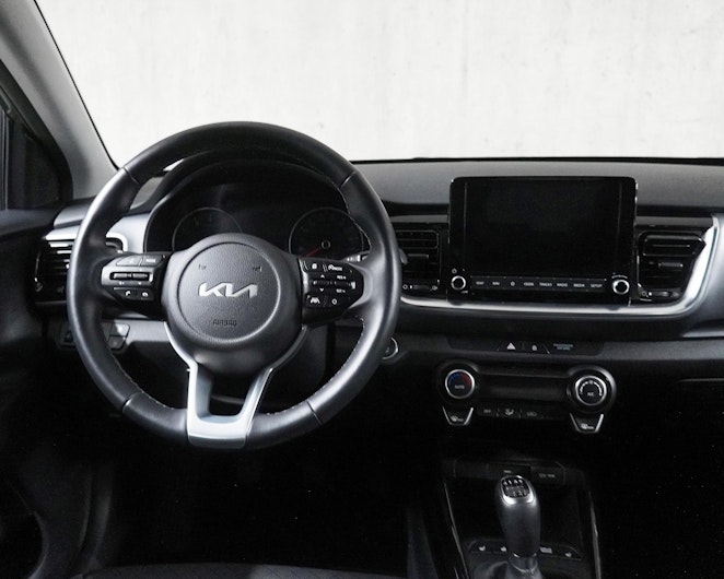 Vehicle image KIA STONIC