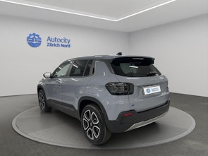 Vehicle image JEEP Avenger Summit