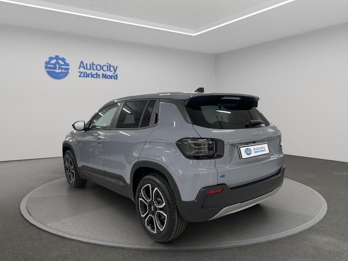 Vehicle image JEEP AVENGER