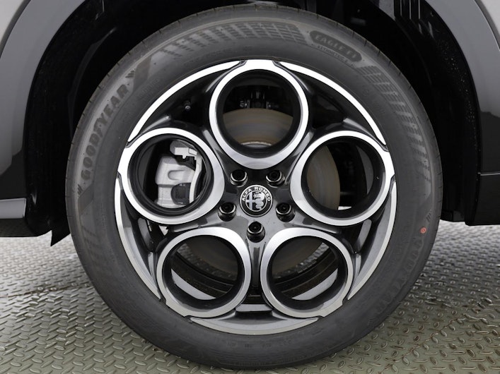 Vehicle image ALFA ROMEO TONALE