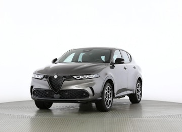 Vehicle image ALFA ROMEO Tonale 1.3 Plug-in Hybrid Sprint Edition Q4 Vehicle image ALFA ROMEO Tonale 1.3 Plug-in Hybrid Sprint Edition Q4